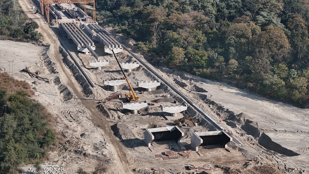 खरिददेखि खोकनासम्मको झमेलामा फास्ट ट्र्याक, निर्माण गति सुस्त