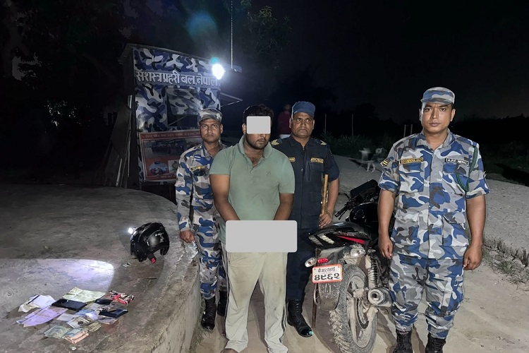 वीरगन्जबाट ब्राउनसुगरसहित भारतीय नागरिक पक्राउ