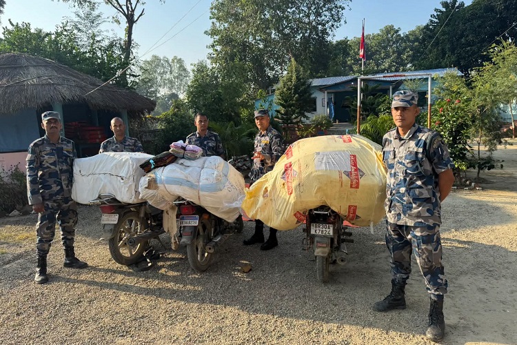 महोत्तरीमा साढे ४ करोडभन्दा बढीको अवैध सामान बरामद
